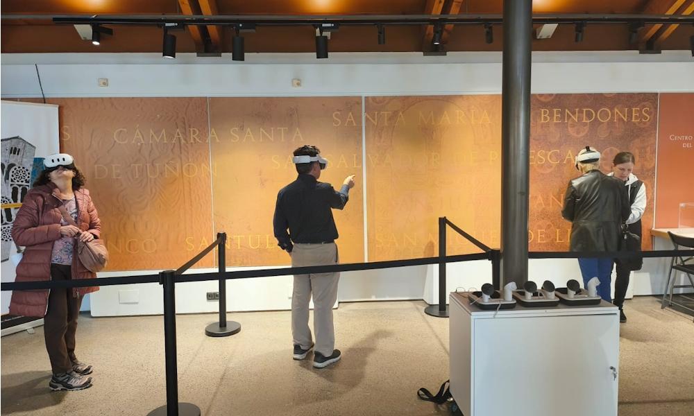 Ir a Imagen Realidad virtual para viajar a Santa María de Naranco en el siglo IX en el Centro del Prerrománico Asturiano