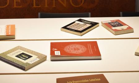 Imagen Zona de consulta de llibros