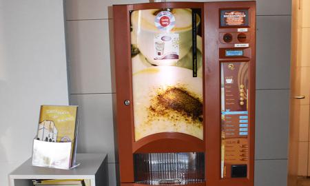 Imagen Máquina de venta automática de bebida caliente